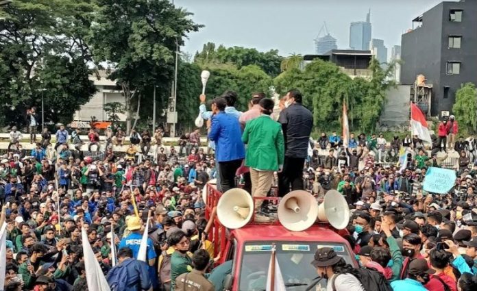 Ilustrasi Aksi Unjuk Rasa